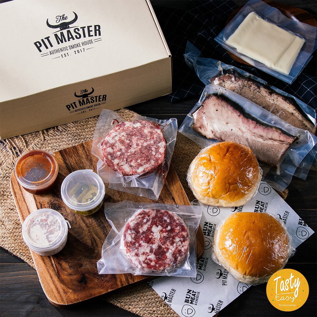 เบอร์เกอร์ Special BBQ Brisket Burger183129.jpg