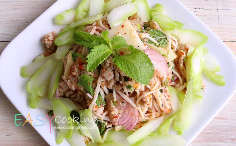 ลาบเห็ดแอปเปิ้ลเขียวคะน้ากรอบ