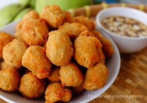 ลูกชิ้นทอดกรอบ (จากโปรตีนเกษตร)