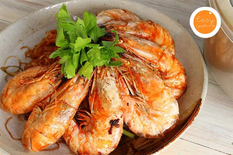 กุ้งอบวุ้นเส้นจากหม้อหุงข้าว