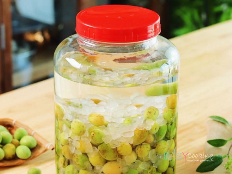 เหล้าบ๊วยดอง