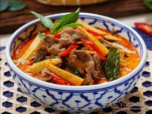 แกงเนื้อหน่อไม้