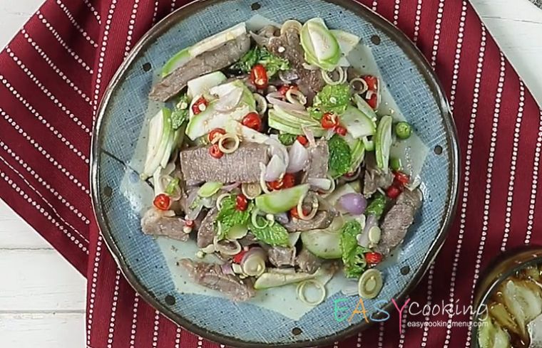 ยำเนื้อมะเขือเปราะ