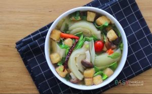 ต้มแซ่บผักกาดดองเจ