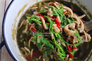 แกงเห็ดใบย่านาง