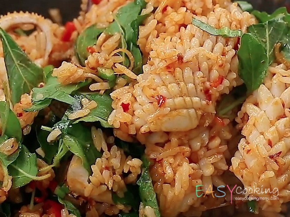 ข้าวผัดต้มยำ
