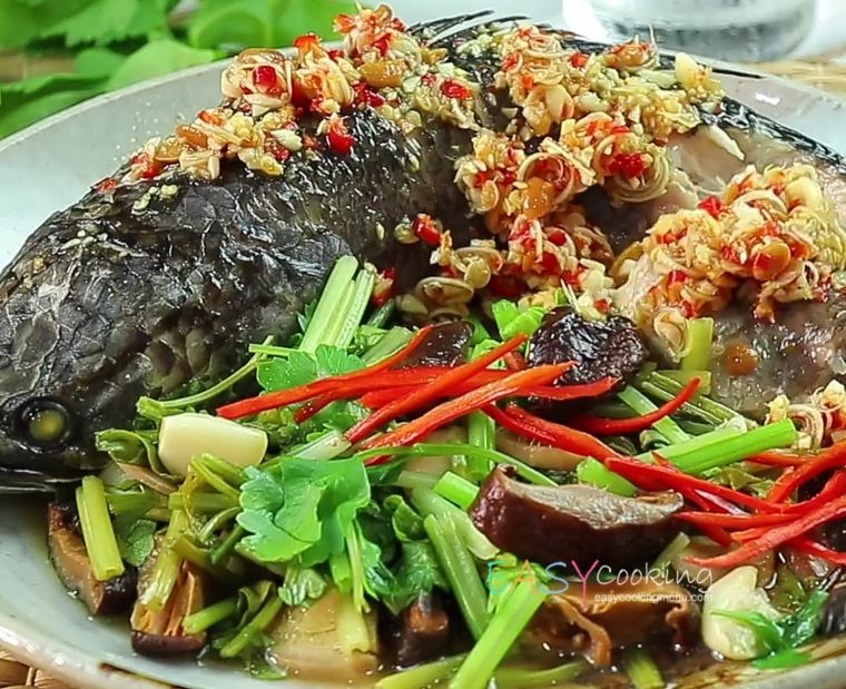 ปลาช่อนนึ่งขึ้นฉ่าย