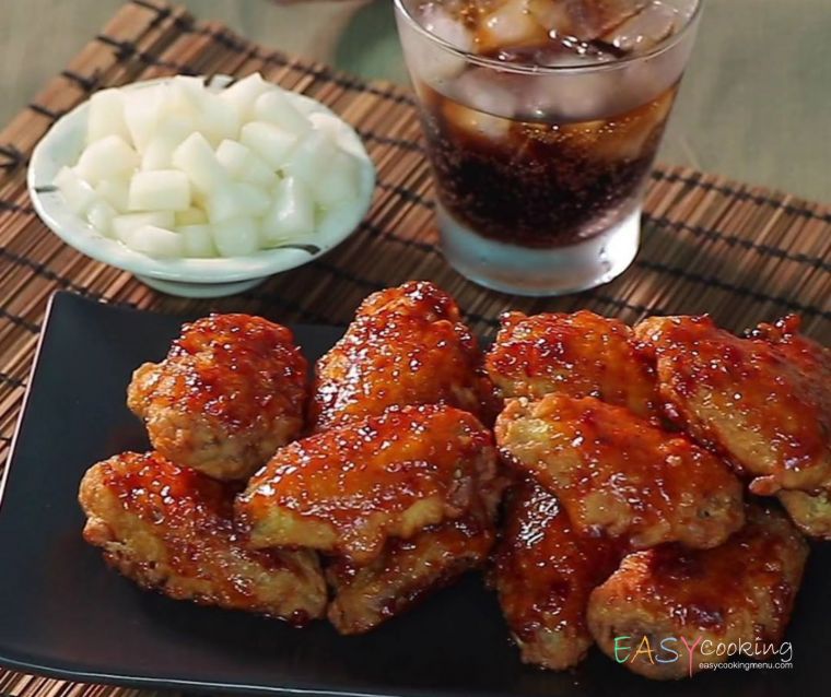 ปีกไก่ทอดซอสต้มยำ