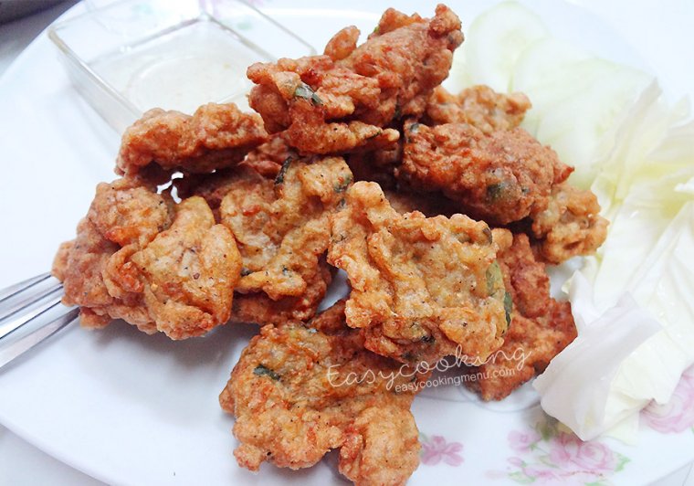 ทอดมันใบโหระพา