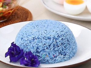 ข้าวหอมอัญชัน
