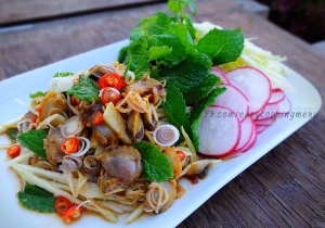 ยำหอยแครง