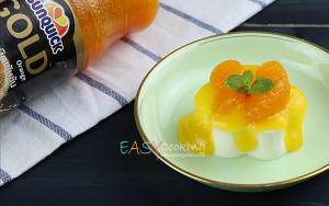 พานาคอตตา-ซอสส้ม