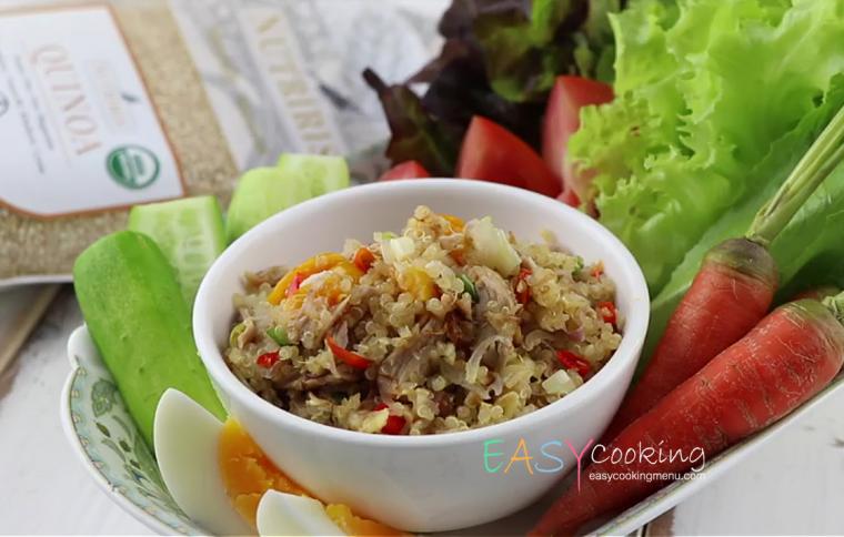 ควินัวทูน่าน้ำพริกผัด