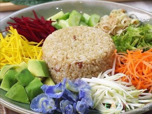 ข้าวยำธัญพืช