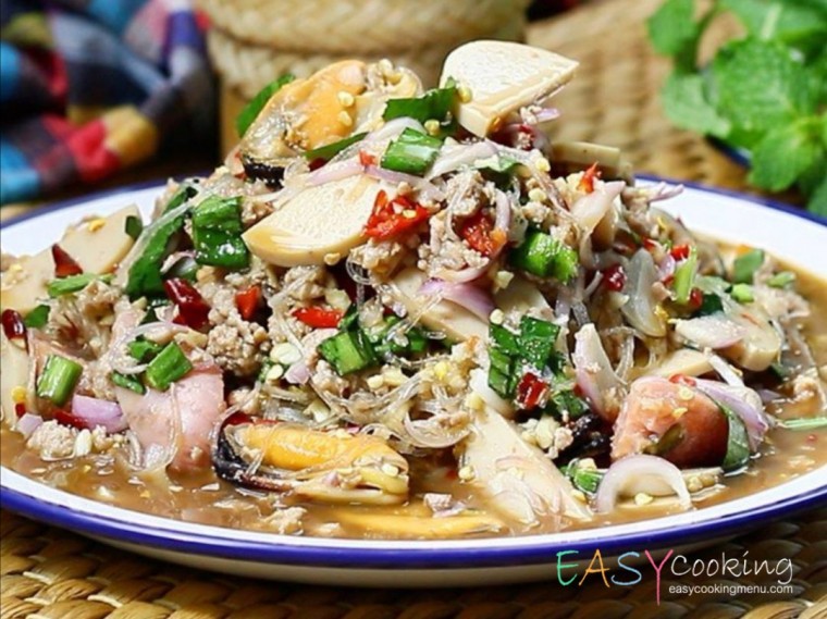 วุ้นเส้นยำน้ำปลาร้า