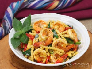 ผัดพริกเหลืองกุ้งสด